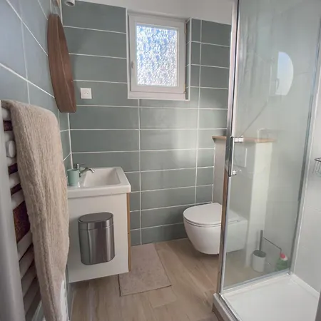 בית נופש New Lovely Cosy House With Garden Faremoutiers